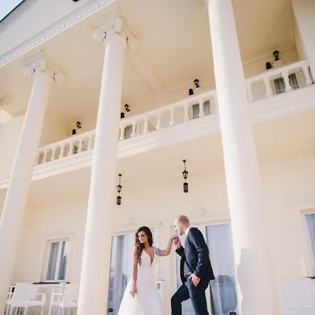Hotel Palace